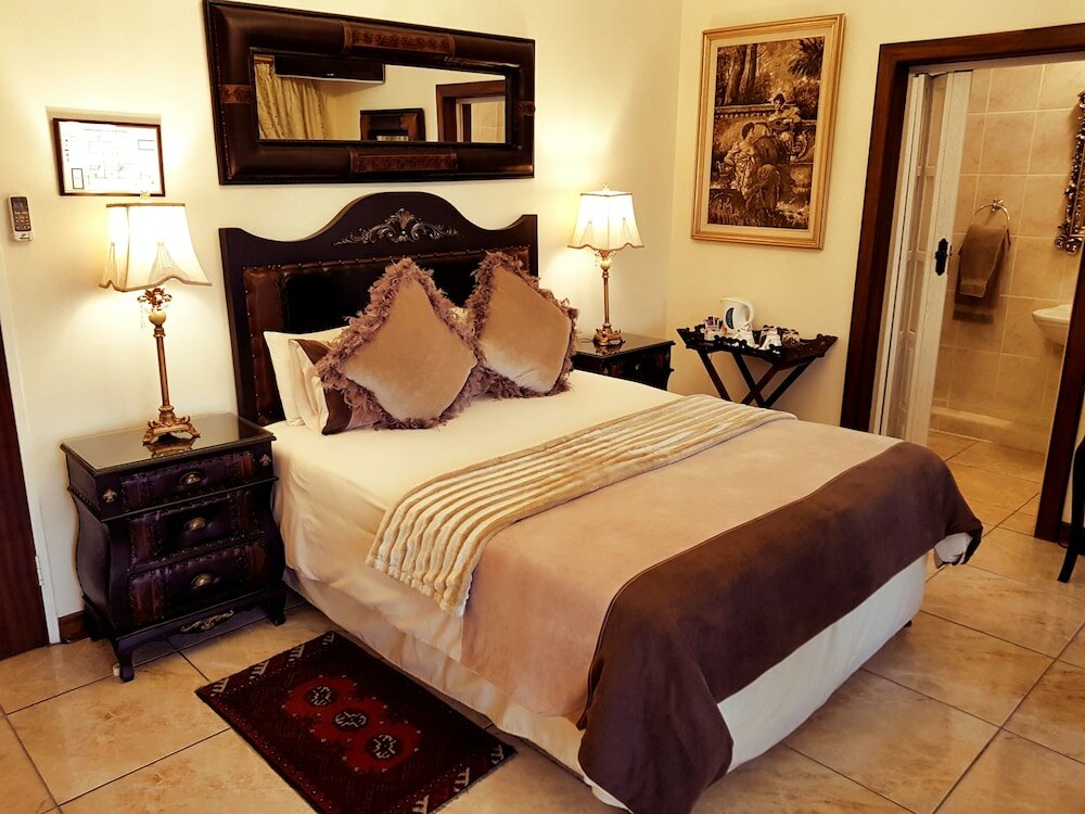 Фото Kimberley Manor Guesthouse