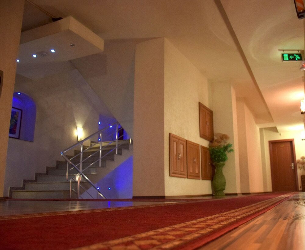 Фото Denis Hotel