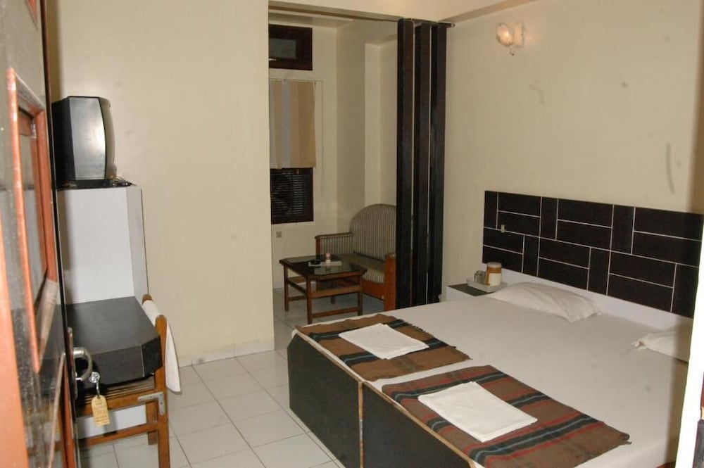 Фото Hotel New Sunder