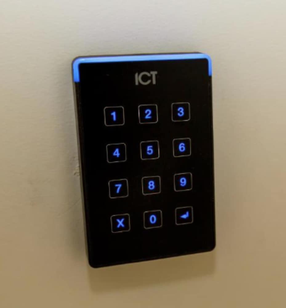 Фото Súlur Guesthouse 1