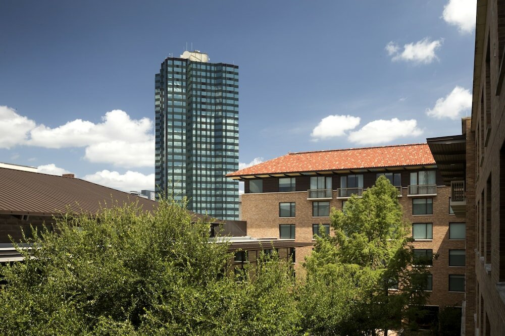 Фото At&t Hotel & Conference Center at the University of Texas