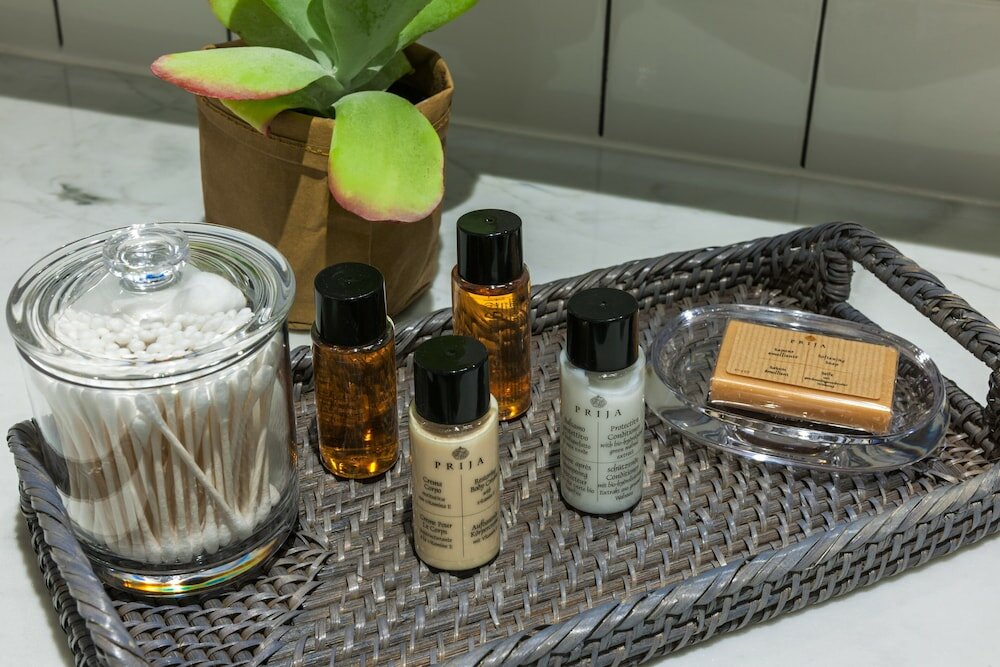 Фото Merrion Row Hotel and Public House