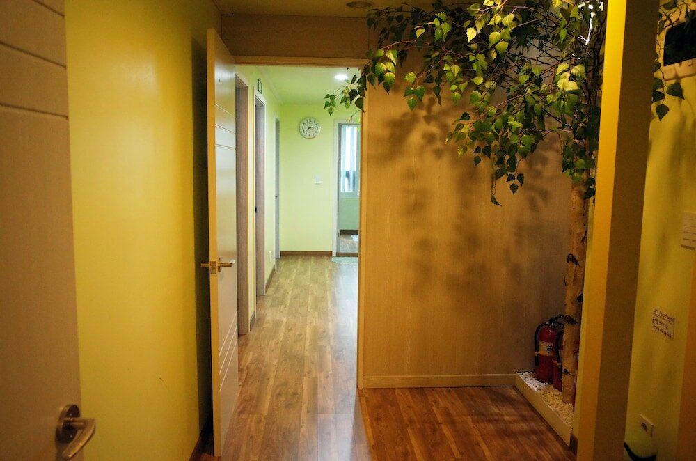 Фото Yakorea Hostel Gangnam