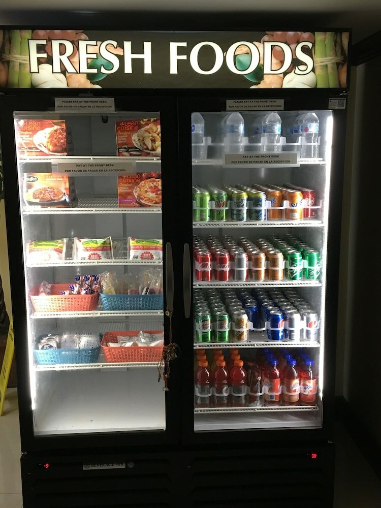 Фото Days Inn by Wyndham Florida City