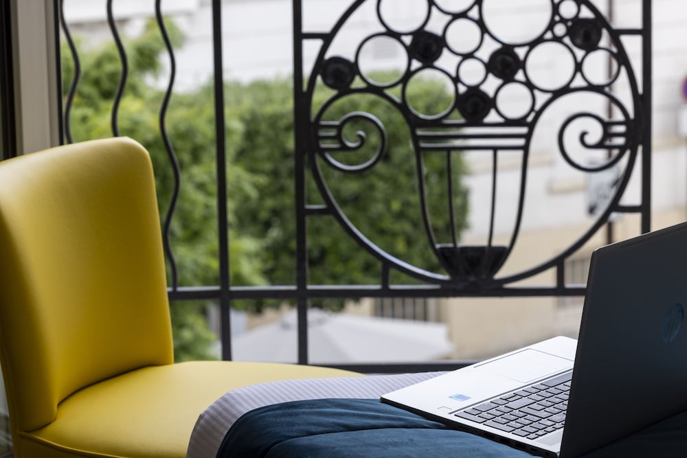 Фото Charlemagne