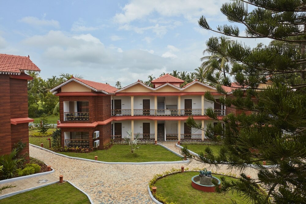 Фото Bollywood Sea Queen Beach Resort