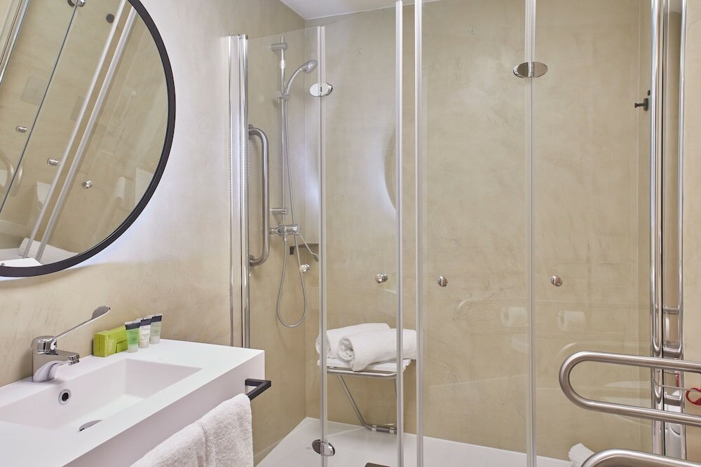 Фото Hotel Silken Rio Santander