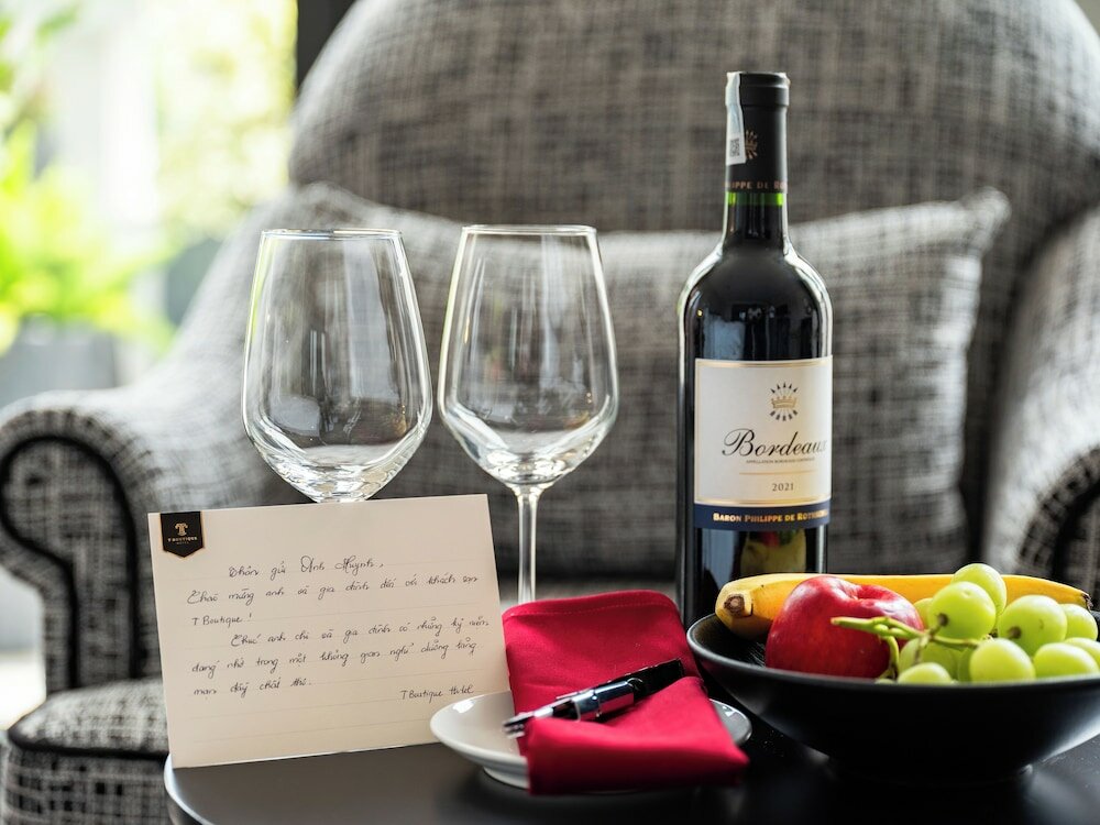 Фото T Boutique Hotel