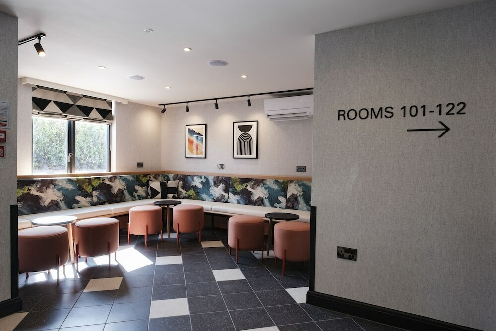 Фото The Fox & Goose Hotel