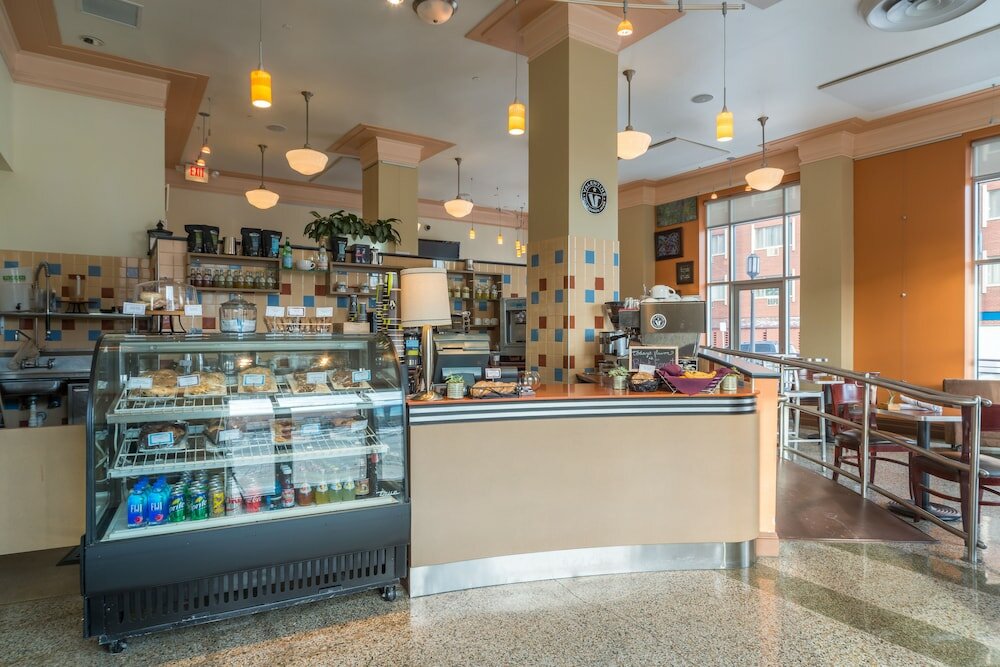 Фото Ambassador Hotel - Milwaukee