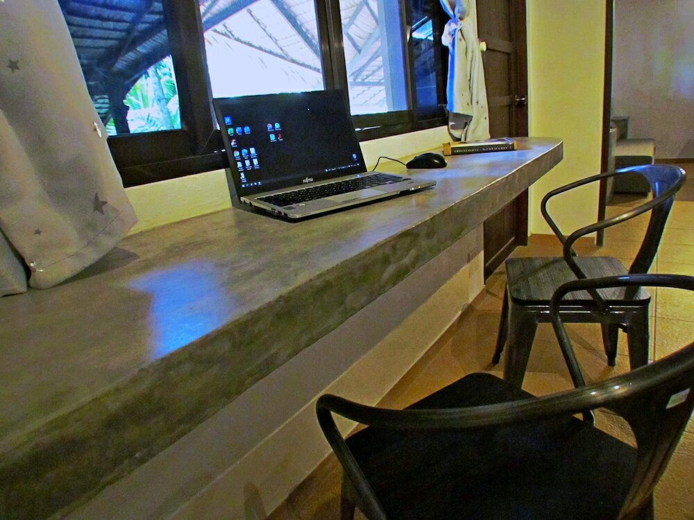 Фото Flower Power Village