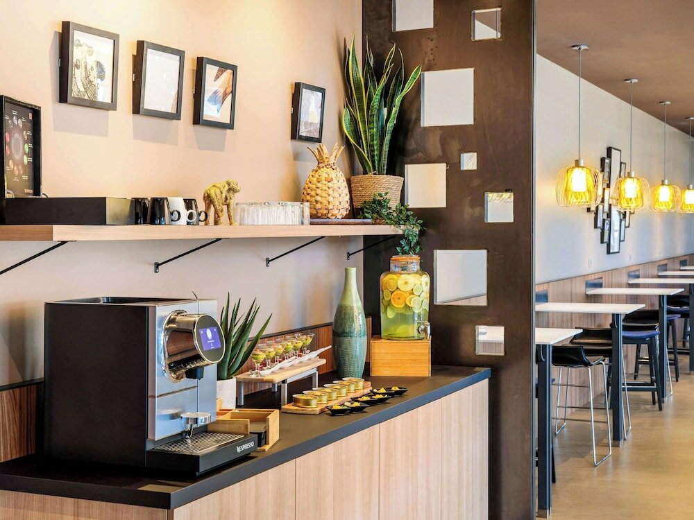 Фото Novotel Paris 14 Porte d'Orléans