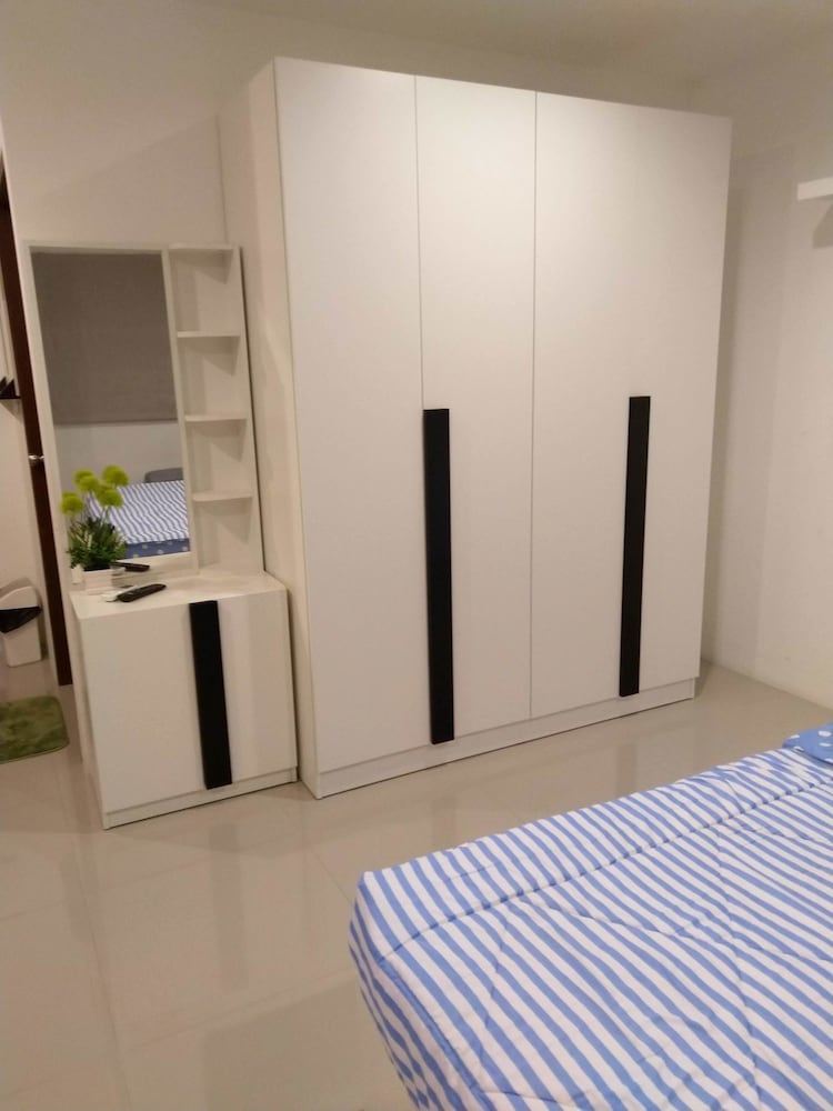 Фото Trio Gems Condominium