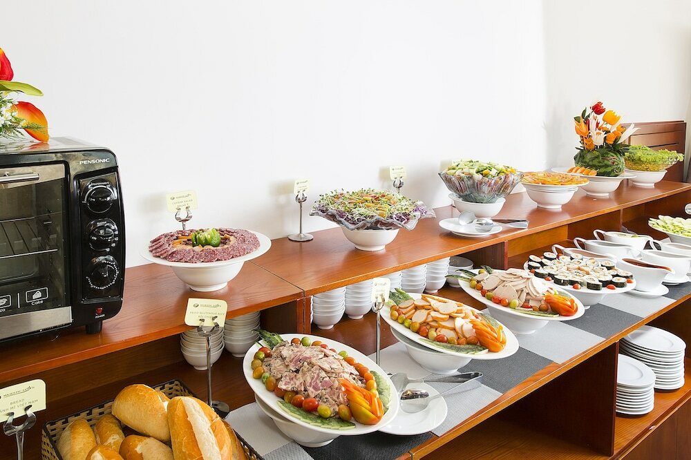 Фото Majestic Star Hotel