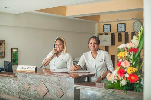 Внешний вид отеля Manisa Hotel в Флик-ан-Флаке VCA, фото 4