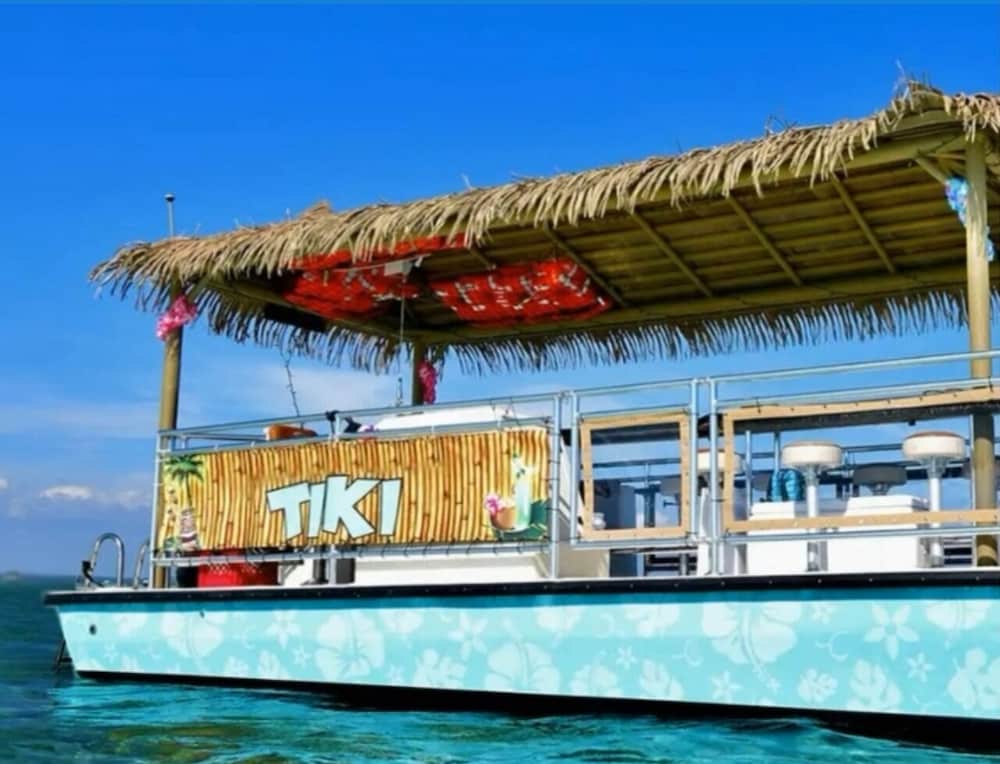 Фото The Palms Hotel Fire Island