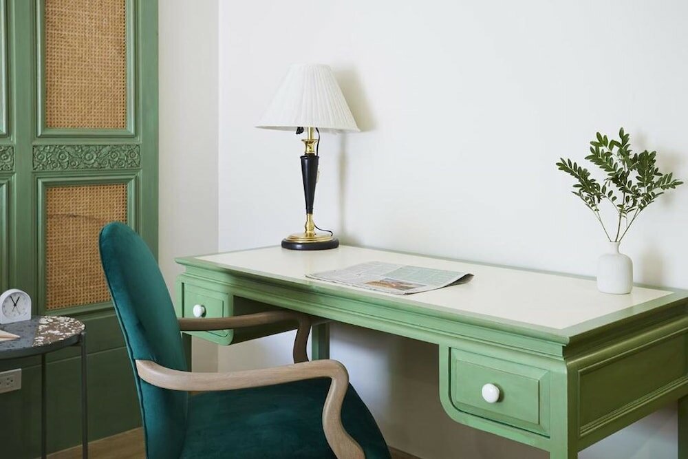 Фото Отель 56 Surawong Hotel Bangkok