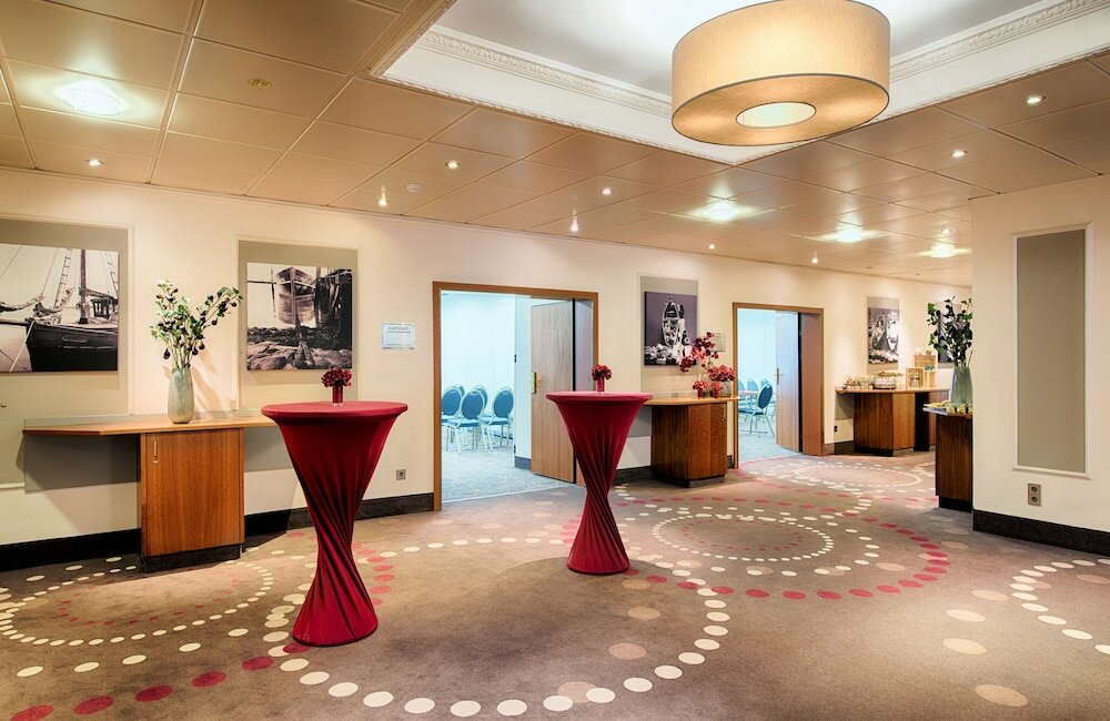 Фото Leonardo Hotel Hamburg City Nord