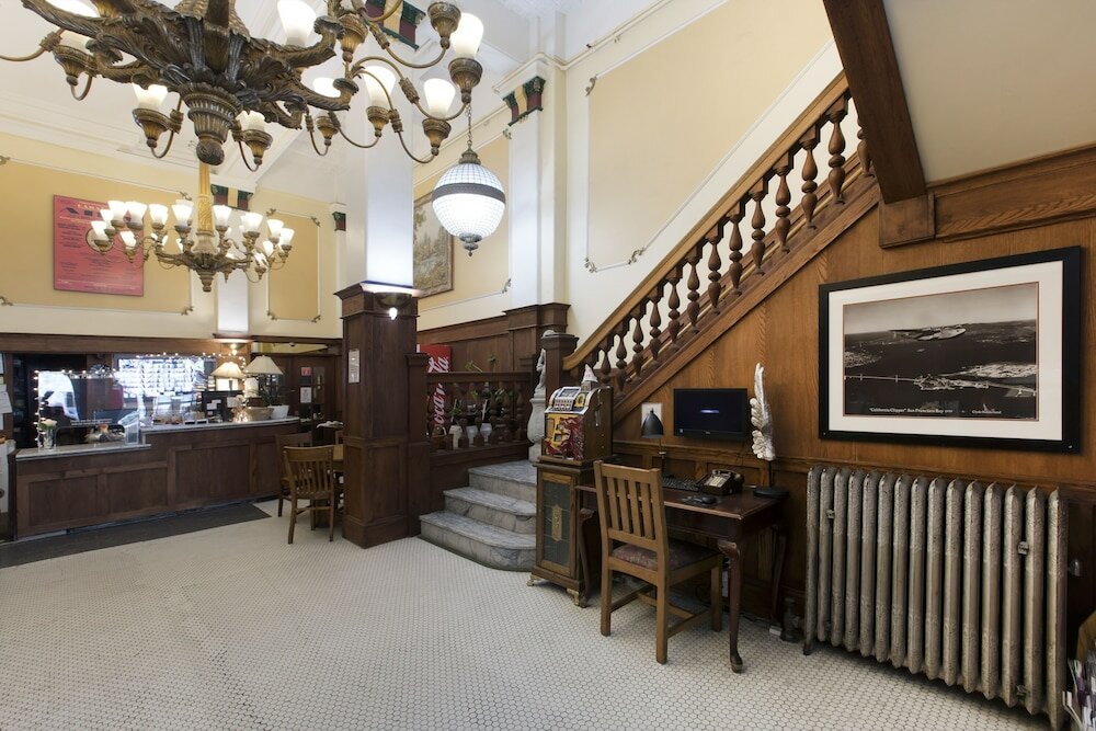 Фото Aida Plaza Hotel