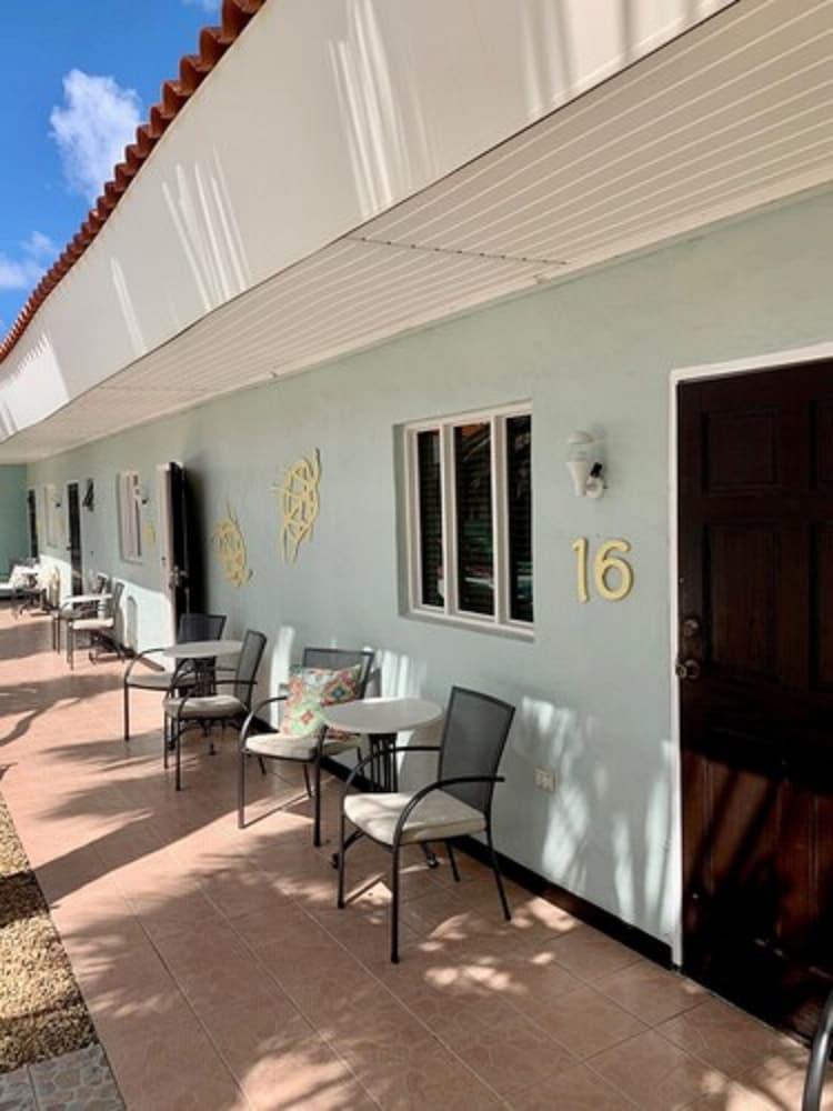 Фото Arubiana Inn