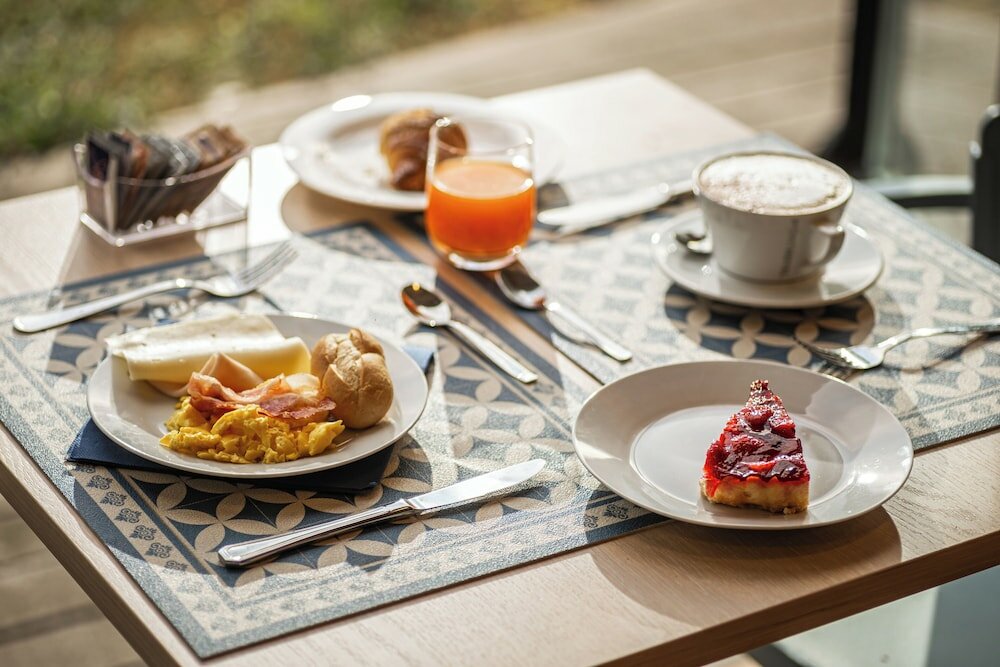 Фото Ipoint Hotel