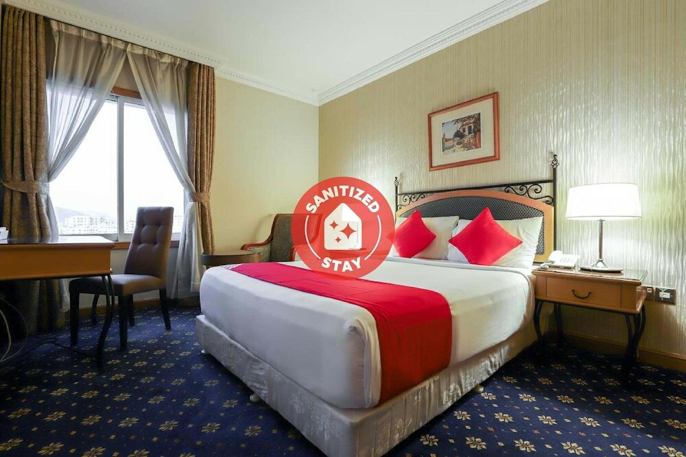 Фото Oyo 328 City Plaza Hotel