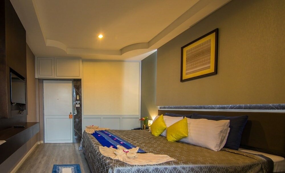 Фото Blue Lagoon Hotel