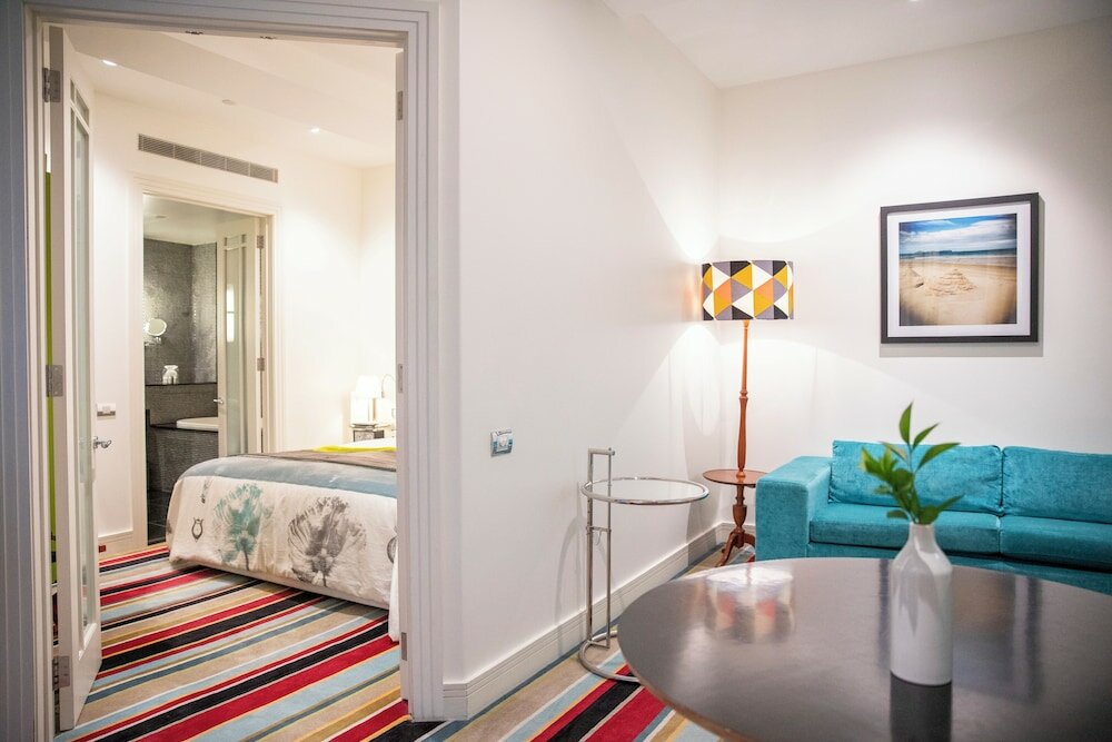 Фото Hotel DeBrett