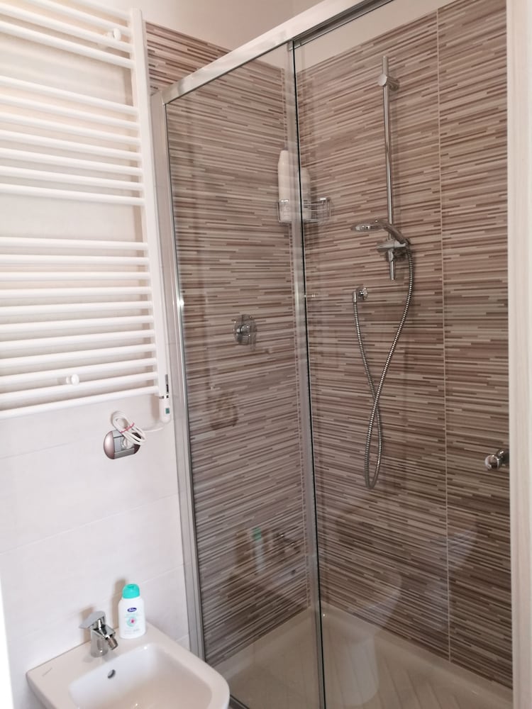 Фото House degli Angeli Rooms