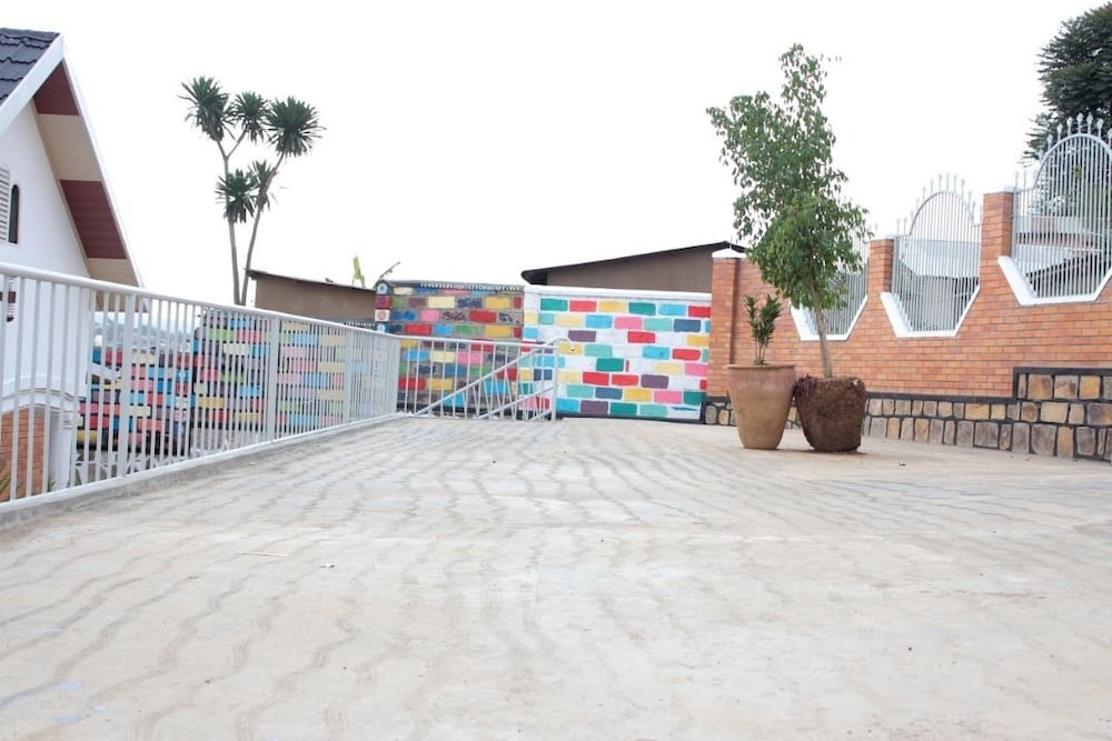 Фото отеля 5