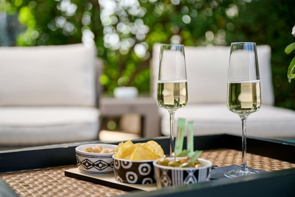 Фото Like Home - Boutique Hotel