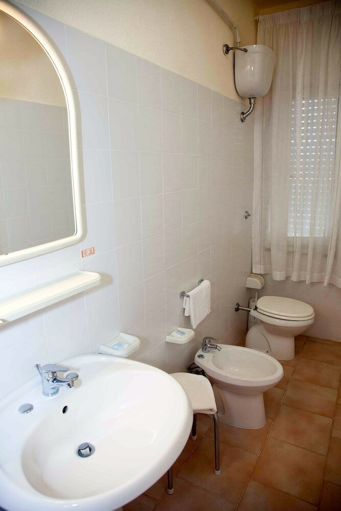 Фото Hotel Gabbiano - Agenzia Isola Rossa