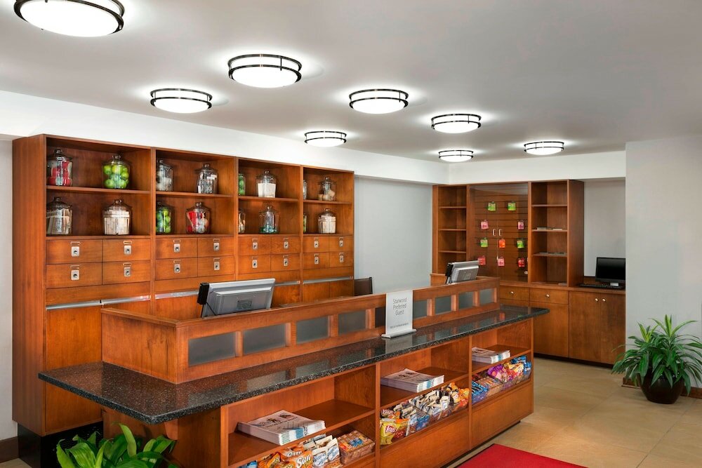 Фото Four Points by Sheraton Asheville Downtown