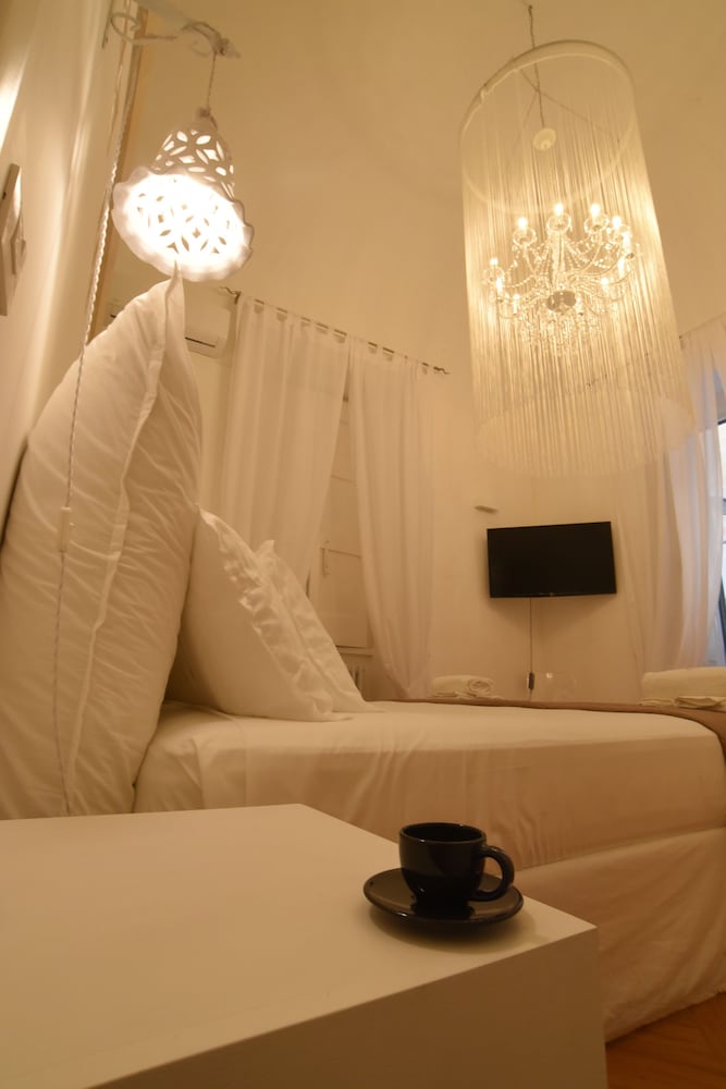 Фото Cadelli Luxury Suite