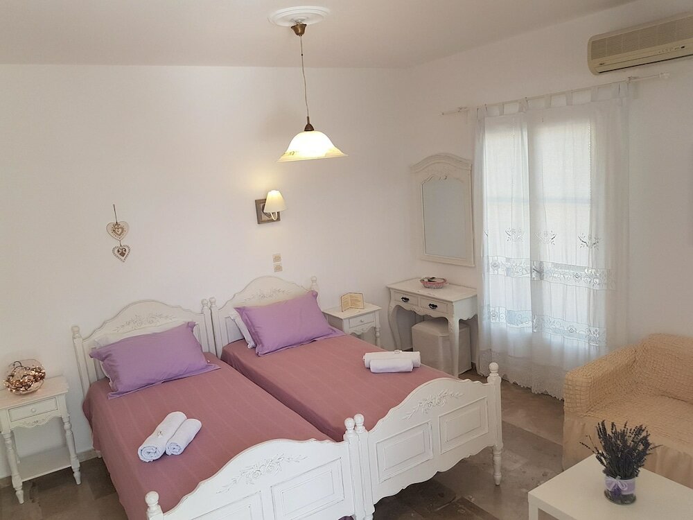 Фото Eleana Studios