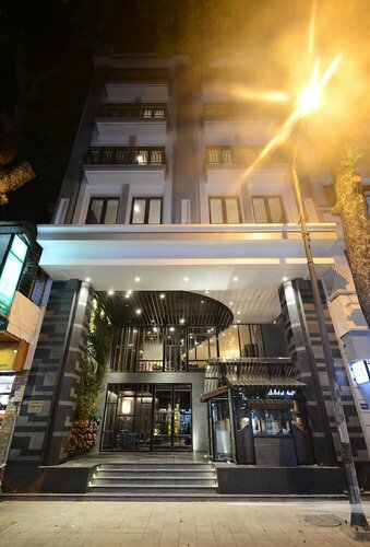 The Chi Boutique Hotel