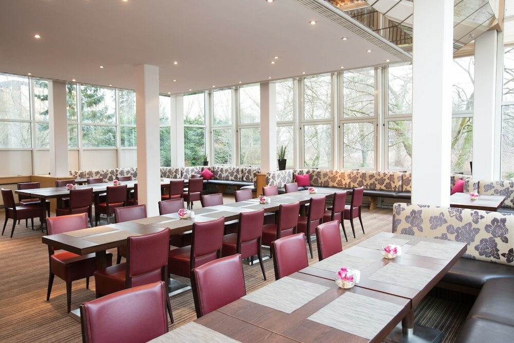 Фото Crowne Plaza Frankfurt Congress Hotel, an Ihg Hotel