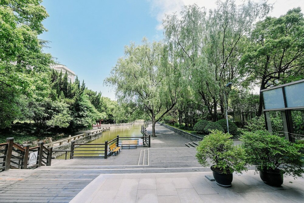 Фото Grand Millennium Shanghai HongQiao