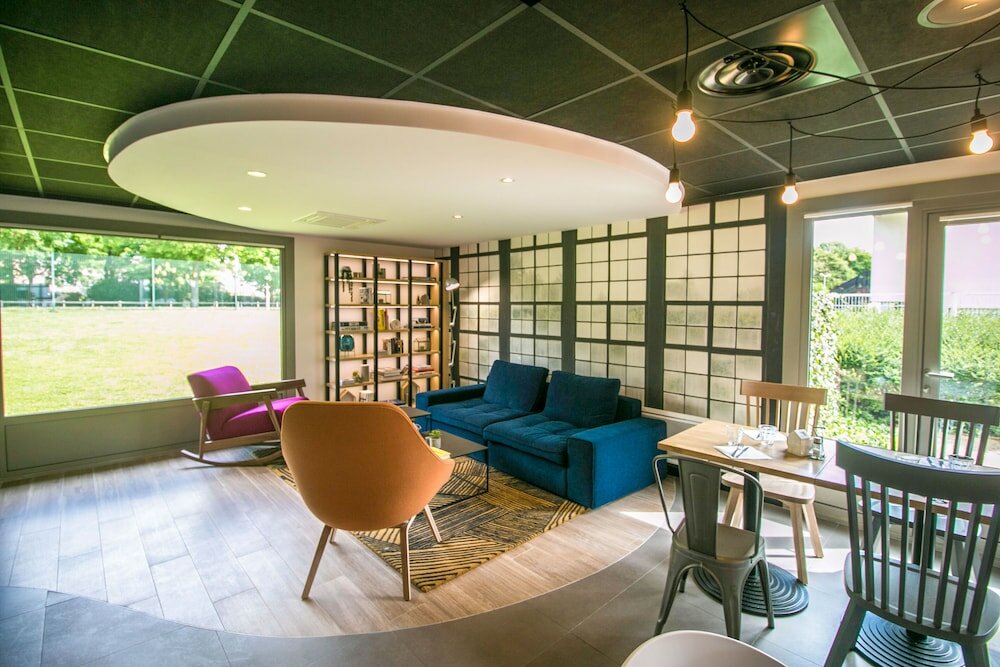 Фото Campanile Hotel Senlis