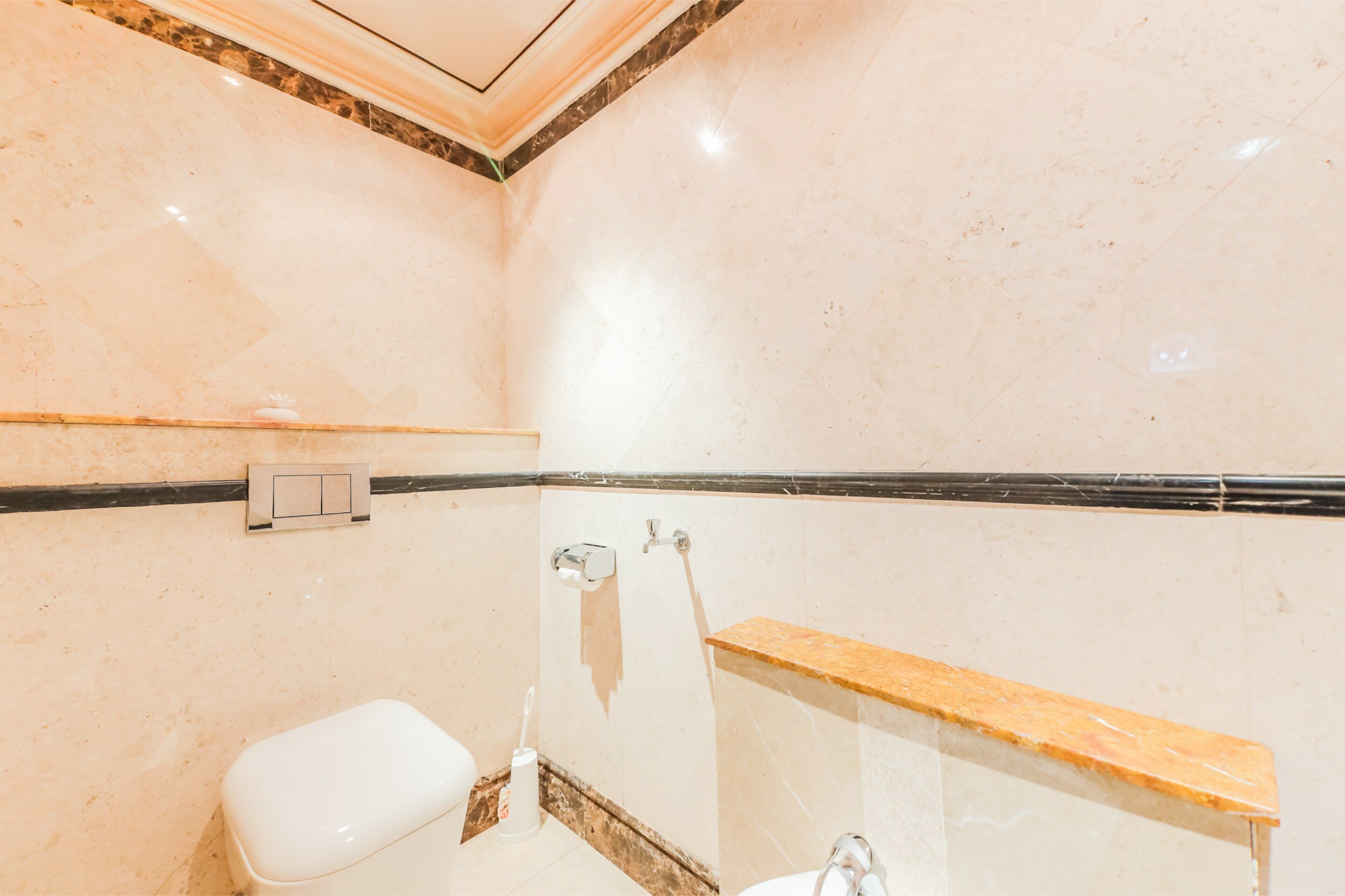 Фото Oyo 127 Bait Al Marmar Hotel