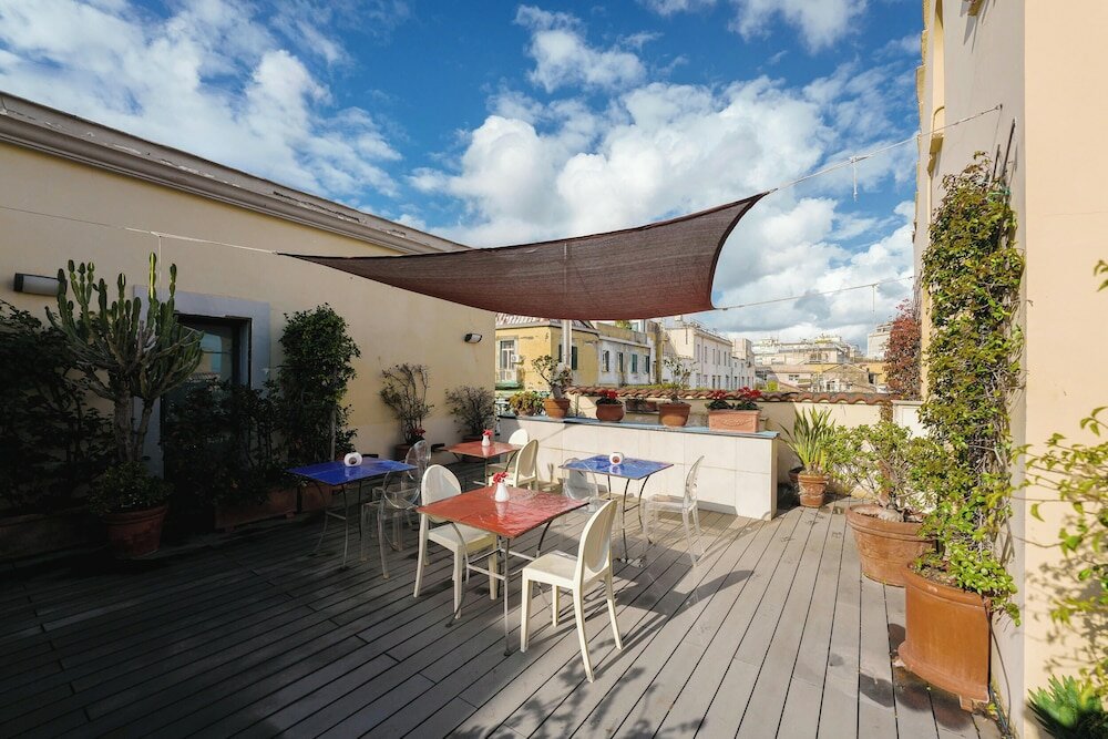 Фото Attico Partenopeo B&b