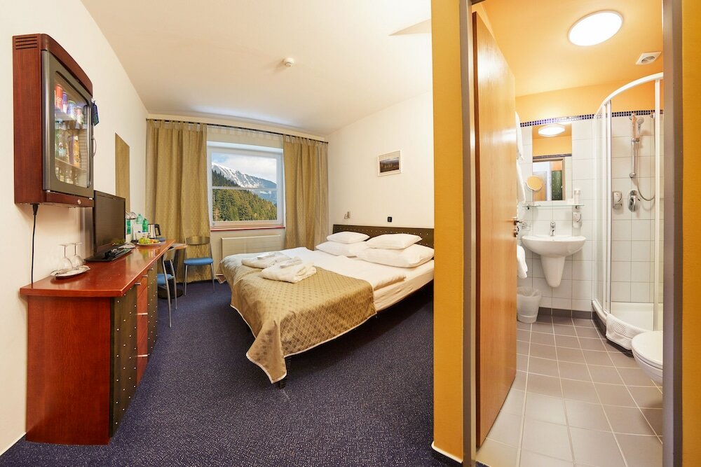 Фото Hotel Horizont