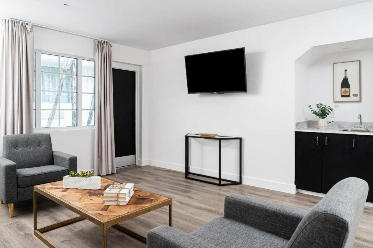 Фото Essex House by Clevelander