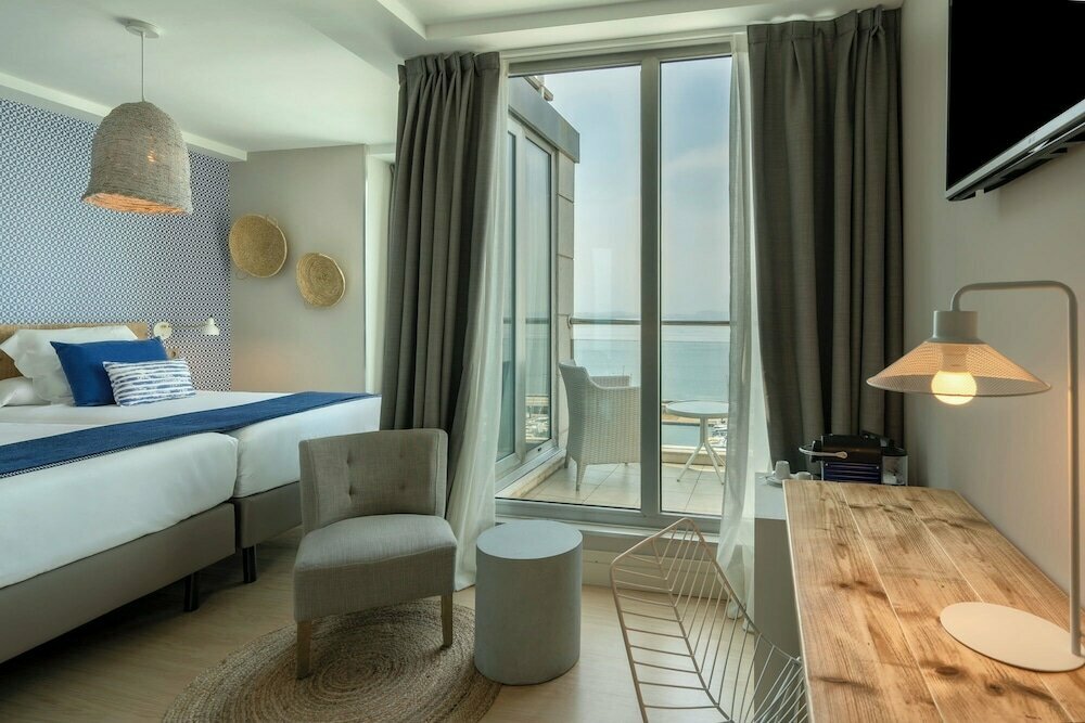 Hotel Vincci Puertochico, Santander, photo