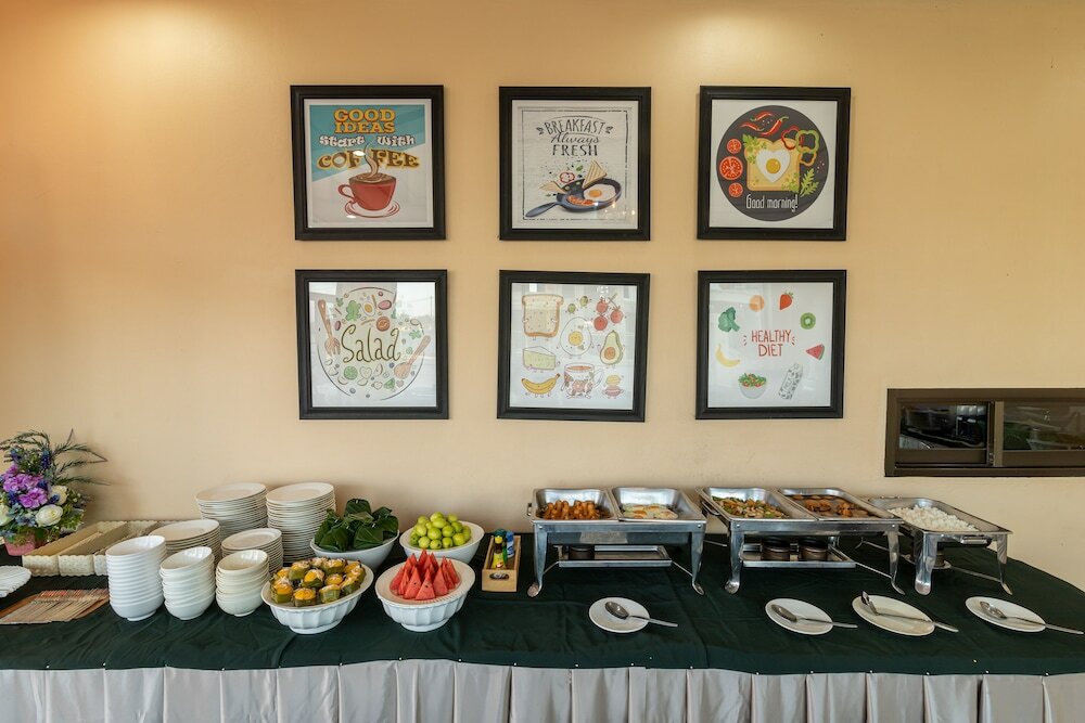 Фото The Palm Garden Hotel