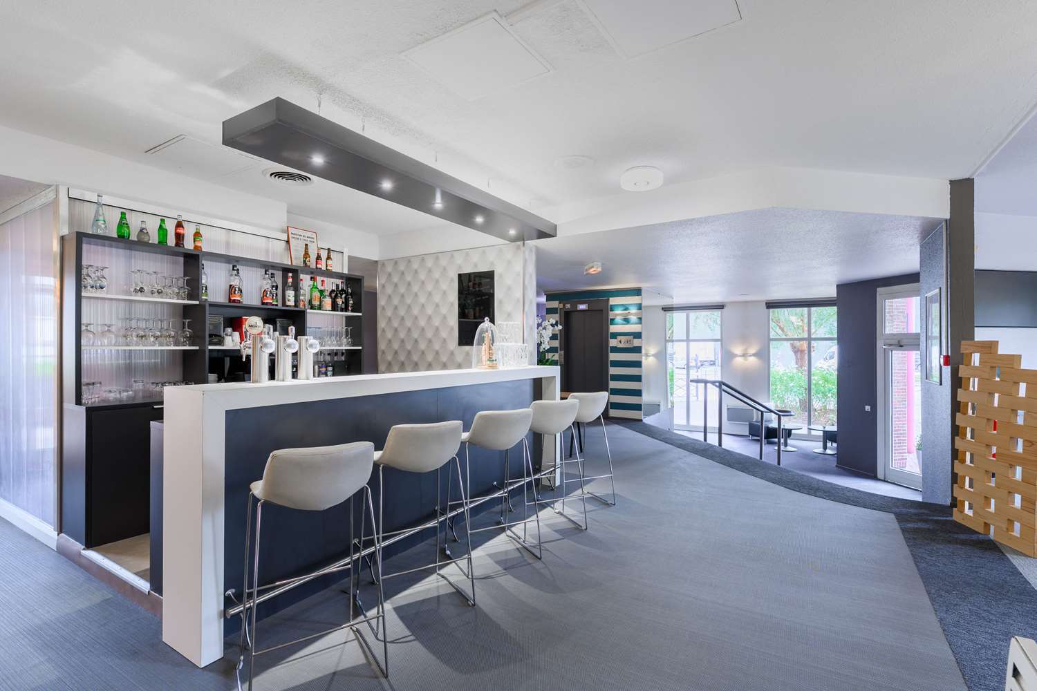 Фото Kyriad Lille Gare - Grand Palais