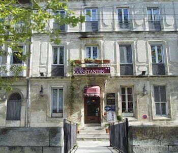 Фото отеля 2