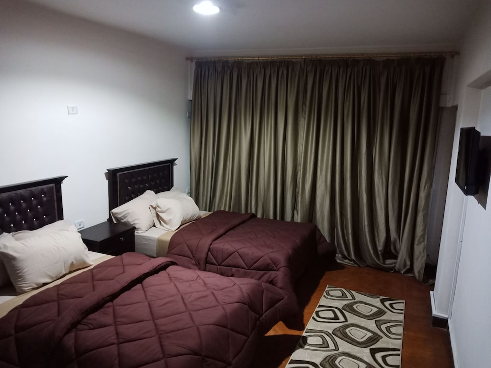 Фото Castle Hotel