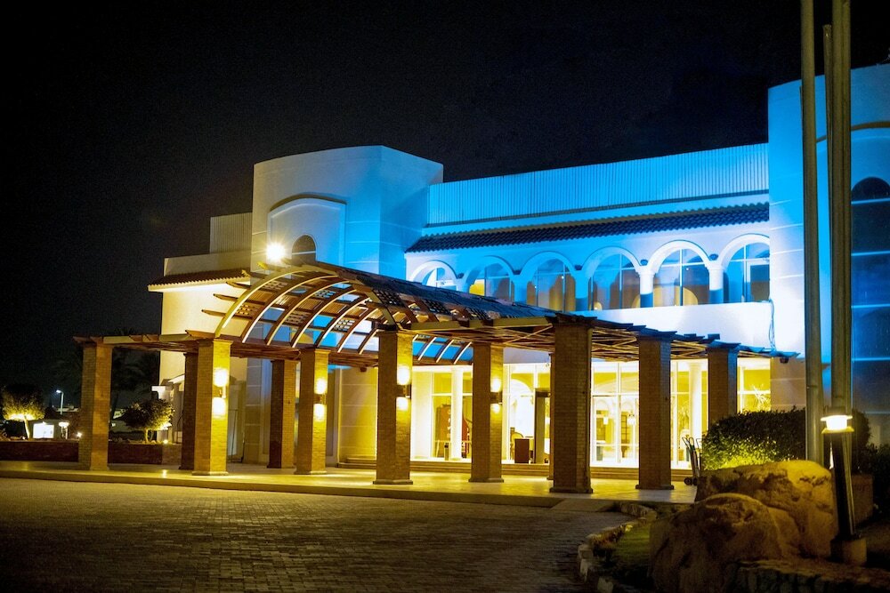 Фото Ivy Cyrene Island Aqua Park Resort