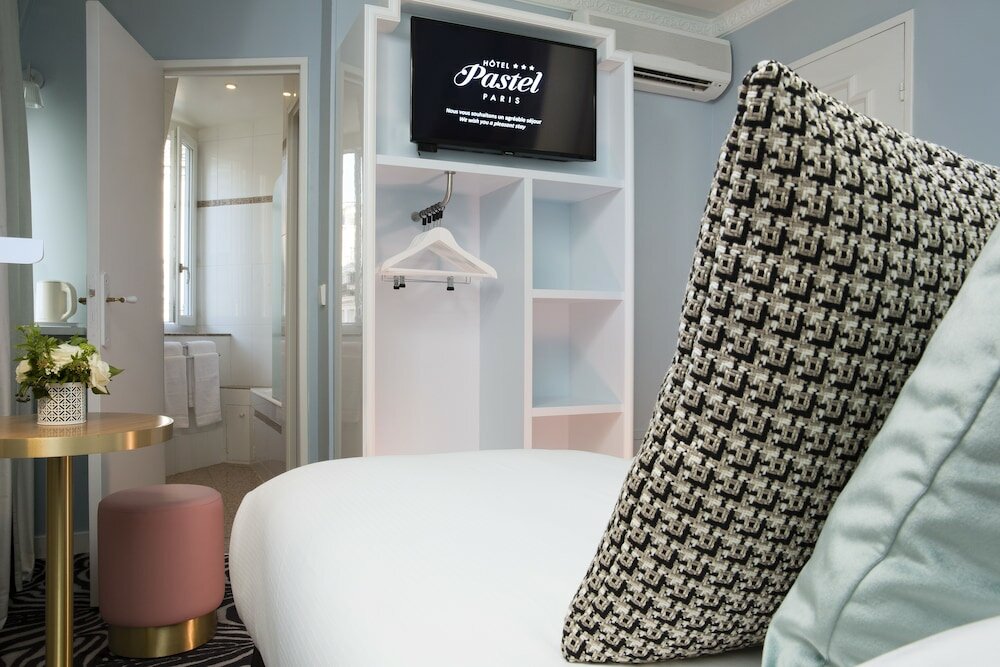 Фото Hotel Pastel Paris
